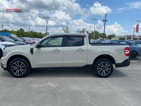 Used 2024 Ford Maverick Lariat FWD image 4