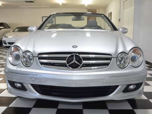Used 2006 Mercedes-Benz CLK 350 Cabriolet w/ Premium Pkg image 4