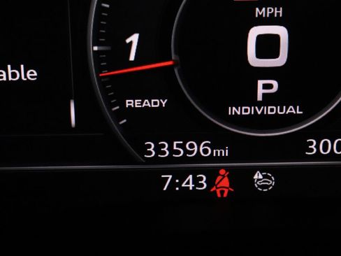 Used 2019 Audi S4 Prestige w/ Prestige Package image 38