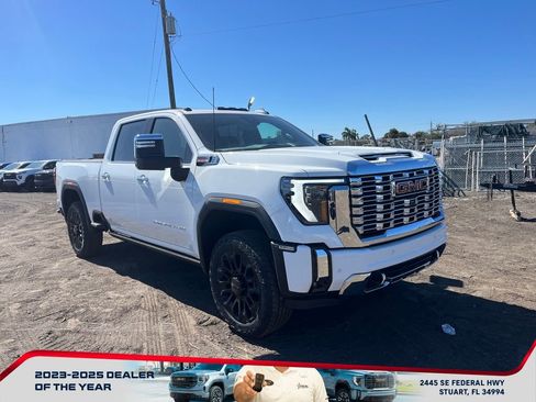 New 2026 GMC Sierra 2500 Denali w/ Denali Reserve Package image 2