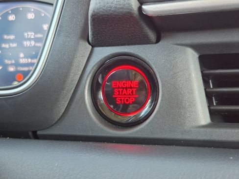 Certified 2024 Honda Pilot Elite image 31