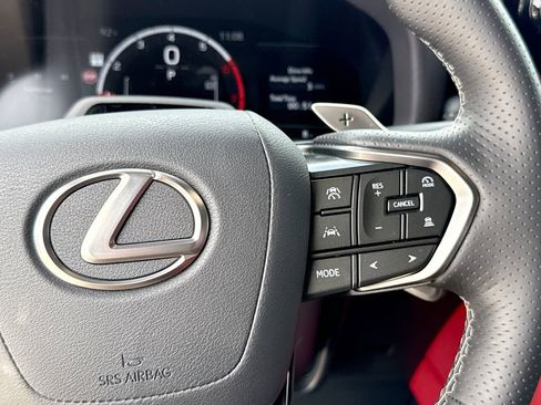 Used 2025 Lexus LX 700h F Sport AWD/4WD image 27