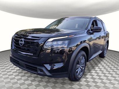 New 2025 Nissan Pathfinder SV