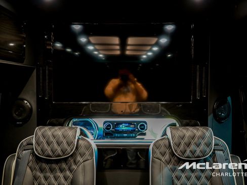 New 2024 Mercedes-Benz Sprinter 3500 image 25