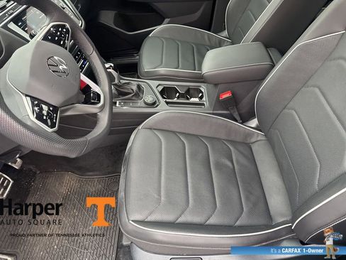 Used 2024 Volkswagen Tiguan SEL R-Line image 13