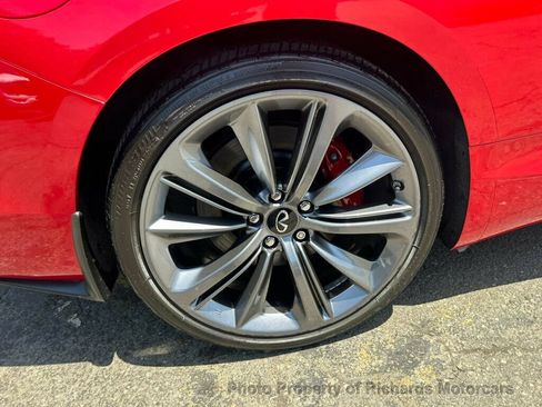 Used 2022 INFINITI Q60 Red Sport 400 AWD/4WD image 10