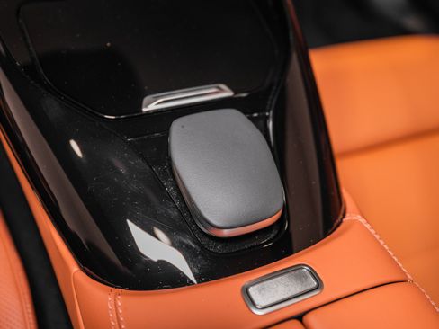 Used 2025 Mercedes-Benz AMG GT 63 image 39
