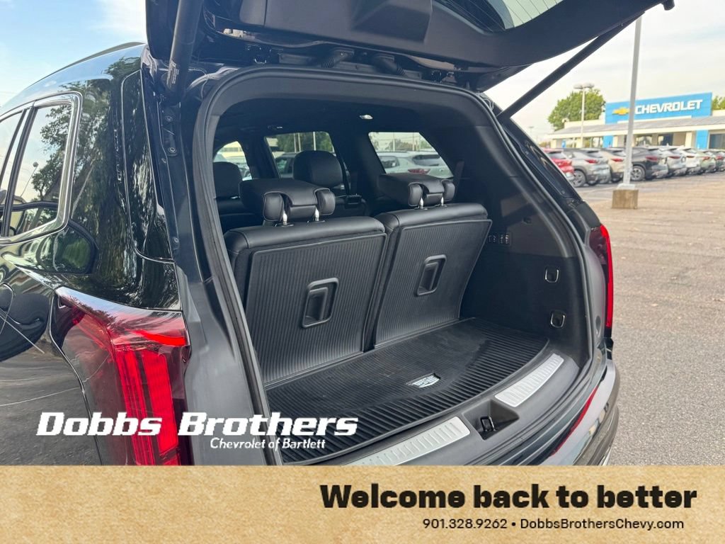 Used 2024 Cadillac XT6 Premium Luxury w/ Technology Package AWD/4WD image 39