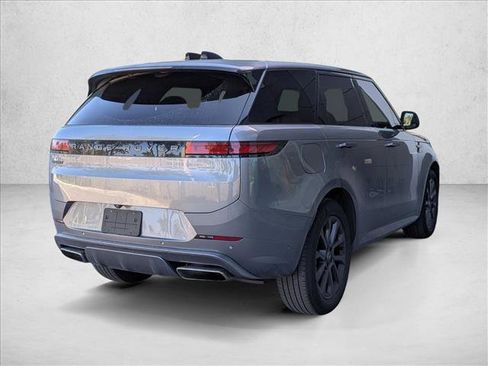 Certified 2025 Land Rover Range Rover Sport Dynamic SE image 5