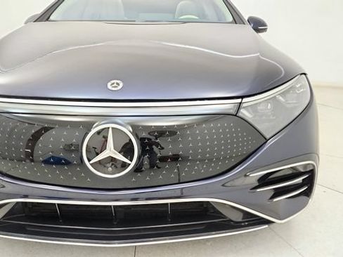 Used 2023 Mercedes-Benz EQS 450+ 4MATIC Sedan image 24