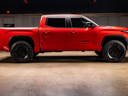 Used 2026 Toyota Tundra Limited image 11