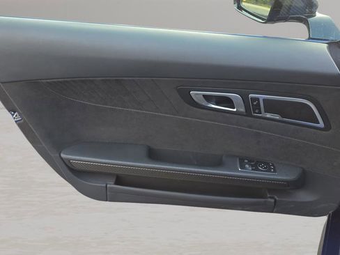 Used 2020 Mercedes-Benz AMG GT R image 20