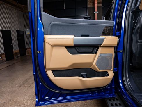 Used 2026 Ford F250 Lariat w/ Tremor Off-Road Package image 37