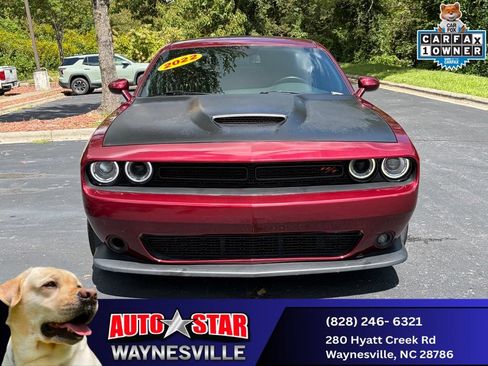 Used 2022 Dodge Challenger R/T RWD image 8