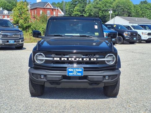 Used 2022 Ford Bronco Outer Banks image 2