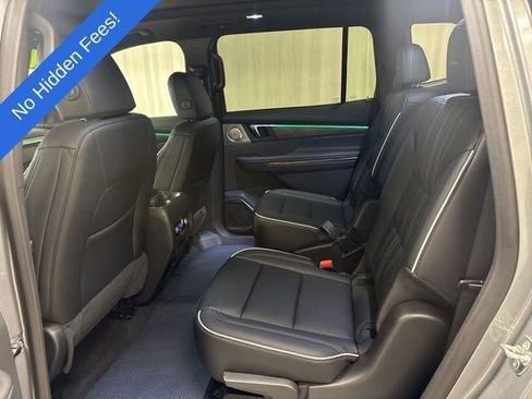 New 2026 Buick Enclave Avenir w/ Super Cruise Package image 12