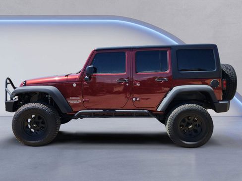 Used 2010 Jeep Wrangler Unlimited Sport AWD/4WD image 6