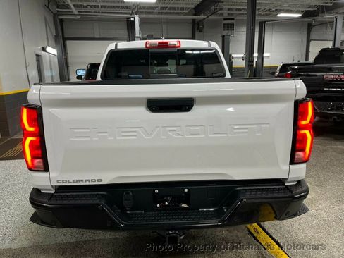 Used 2023 Chevrolet Colorado Z71 w/ Z71 Convenience Package 2 image 3