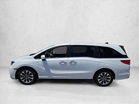 Used 2024 Honda Odyssey EX-L image 9