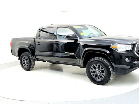 Used 2021 Toyota Tacoma SR5 image 7