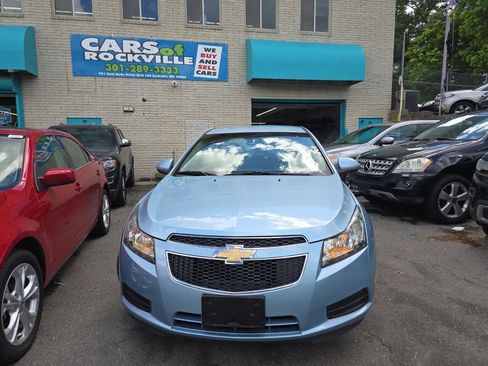 Used 2011 Chevrolet Cruze LT image 4