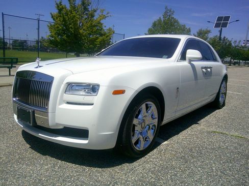 Used 2013 Rolls-Royce Ghost RWD image 44