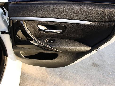 Used 2019 BMW 430i Gran Coupe RWD image 18