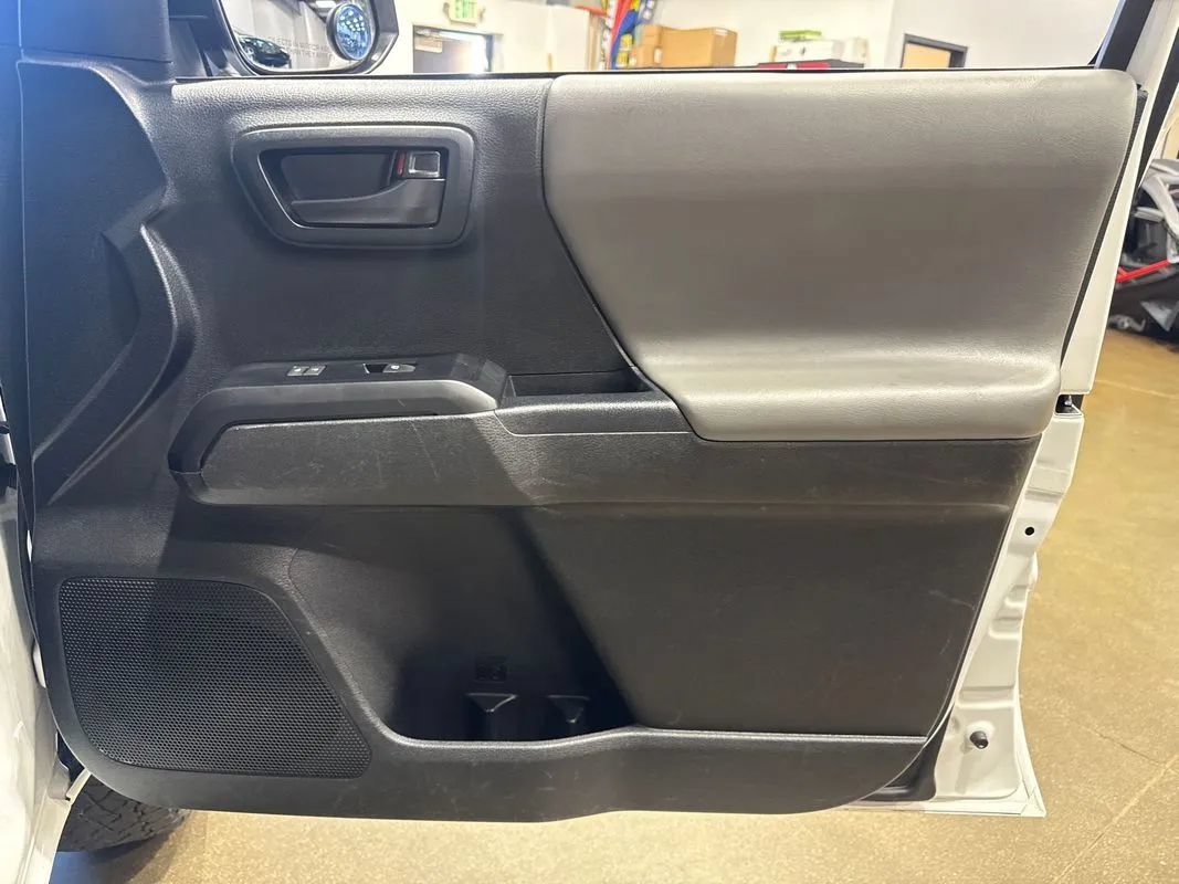 Used 2022 Toyota Tacoma SR AWD/4WD image 75