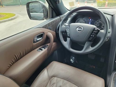 Certified 2022 Nissan Armada Platinum w/ Captain's Chairs Package image 22