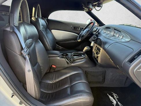 Used 2001 Plymouth Prowler image 10