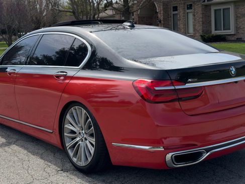 Used 2016 BMW 750Li xDrive image 7