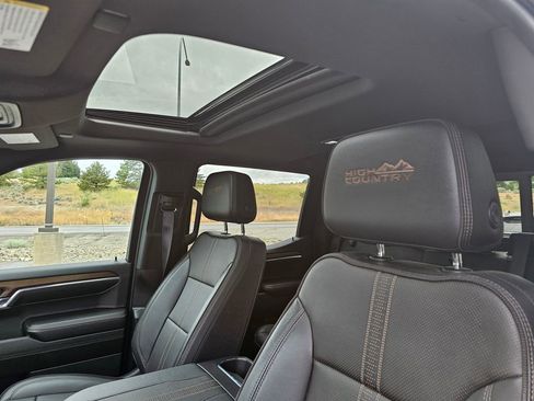 Certified 2024 Chevrolet Silverado 1500 High Country w/ Technology Package AWD/4WD image 23