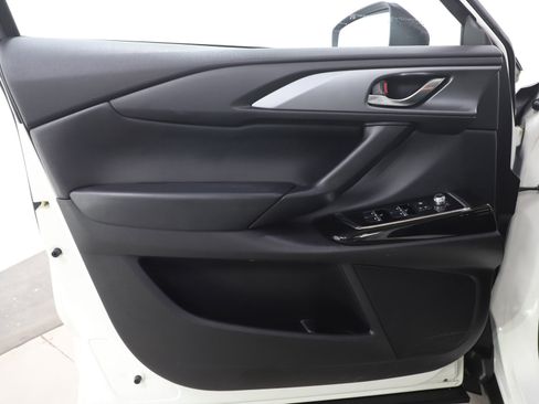 Used 2023 MAZDA CX-9 Touring image 25