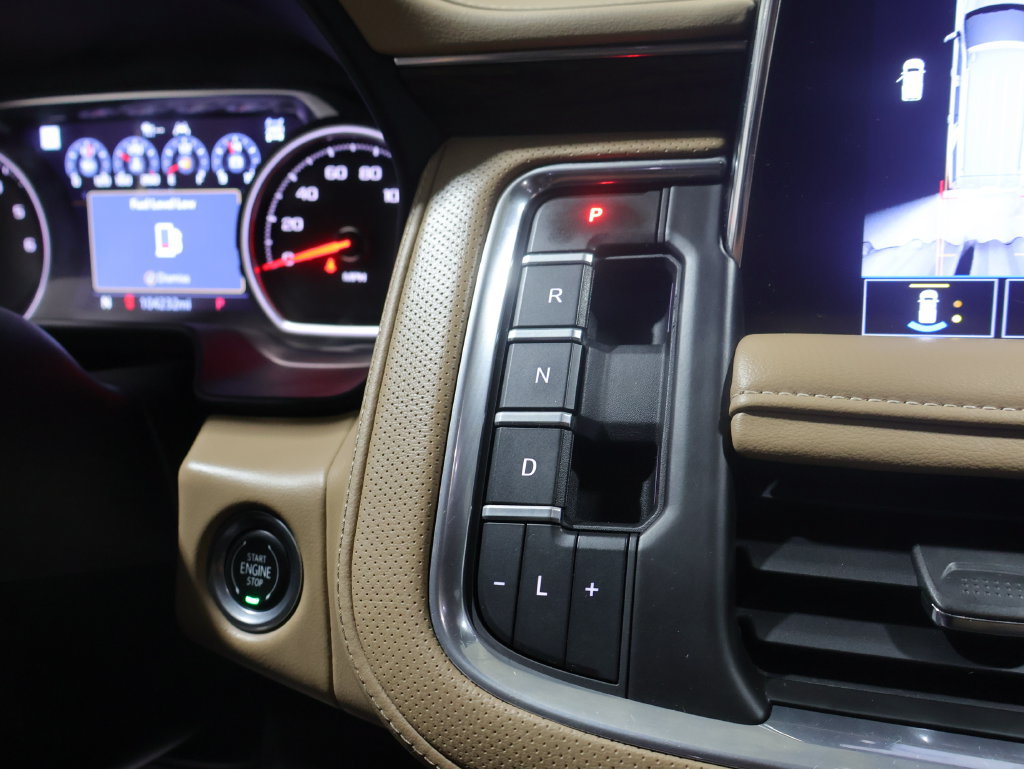 Used 2021 Chevrolet Tahoe Premier w/ Premium Package AWD/4WD image 30