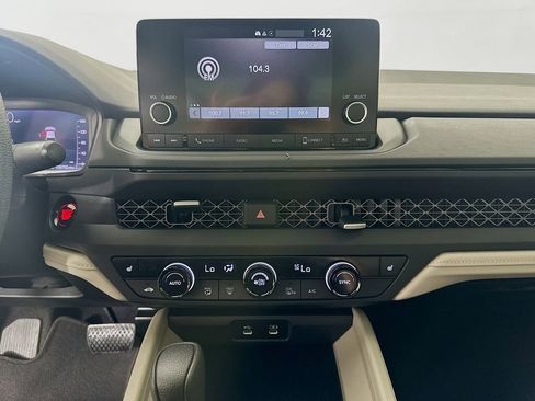 Certified 2024 Honda Accord EX image 14