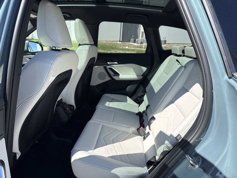 New 2026 BMW X1 xDrive28i w/ Technology Package AWD/4WD image 15
