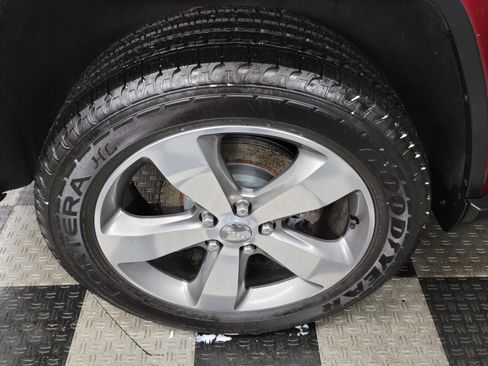 Used 2015 Jeep Grand Cherokee Limited w/ Luxury Group II AWD/4WD image 30