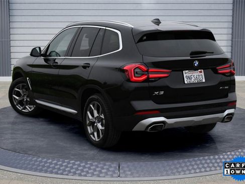 Used 2024 BMW X3 xDrive30i w/ Premium Package w/ZPA image 4