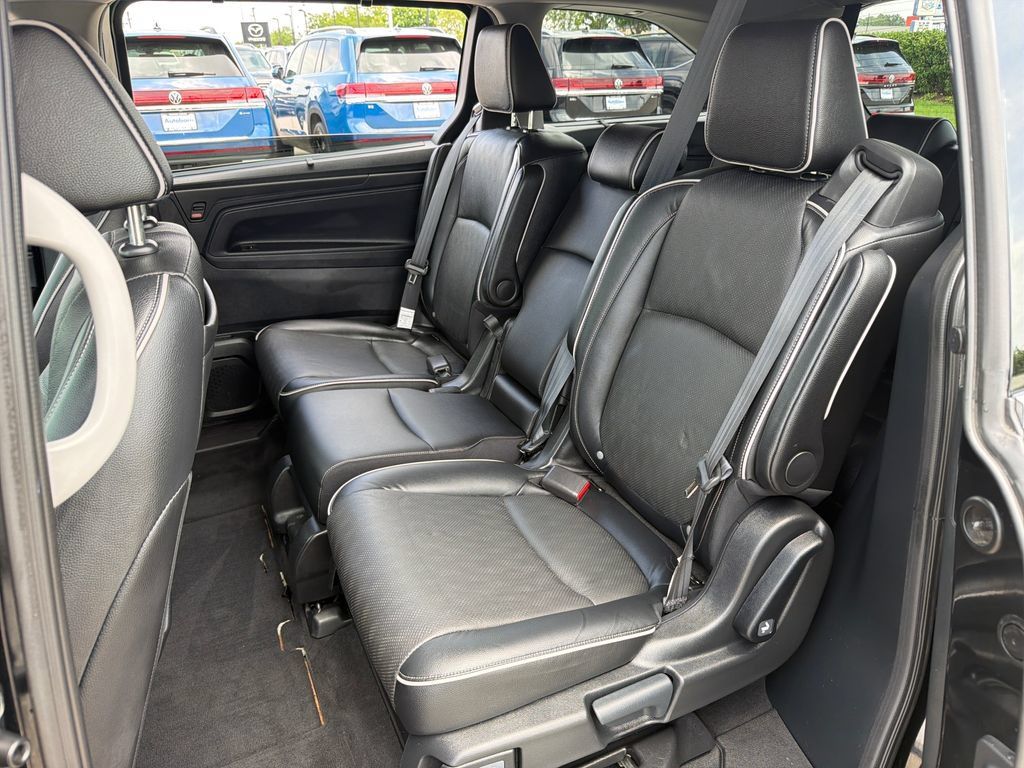 Used 2023 Honda Odyssey Elite image 24