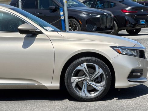 Used 2018 Honda Accord EX-L image 33