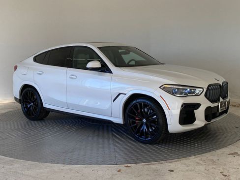 Certified 2022 BMW X6 xDrive40i w/ Executive Package image 6
