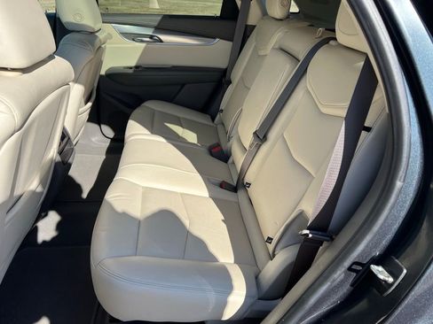 Used 2019 Cadillac XT5 Premium Luxury image 23
