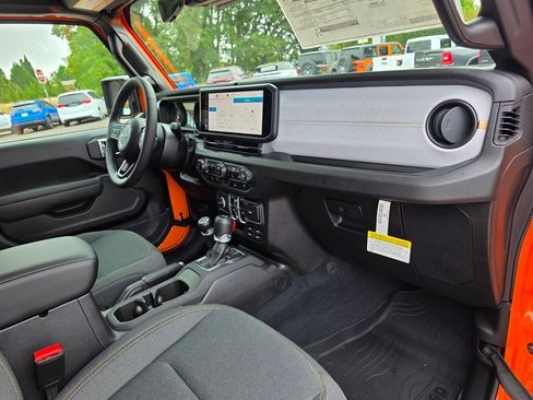 New 2025 Jeep Gladiator Sport image 23
