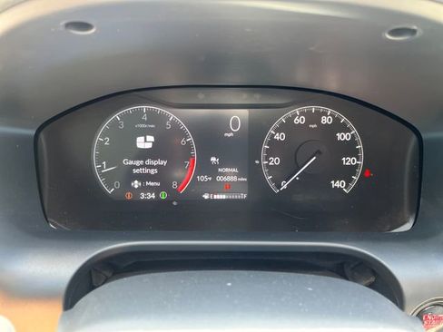 Used 2025 Honda HR-V LX image 7
