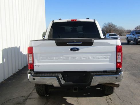 Used 2021 Ford F250 Lariat w/ Lariat Value Package image 4
