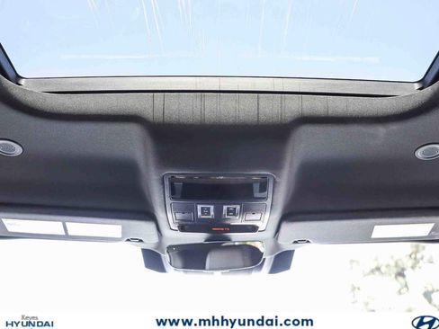 Used 2024 Land Rover Defender 110 S AWD/4WD image 11