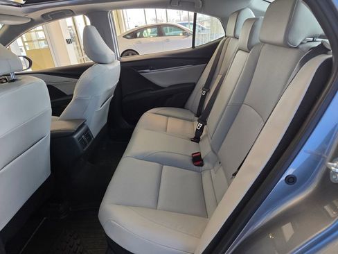 Used 2026 Toyota Camry XLE image 19