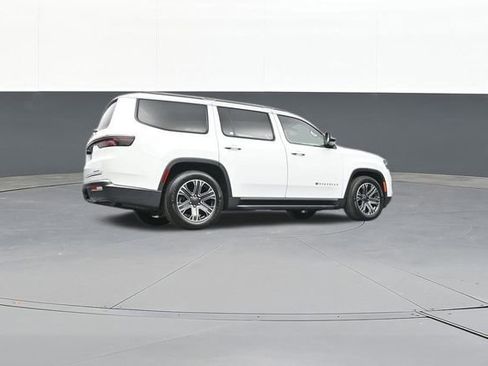 Used 2022 Jeep Wagoneer Series III image 52