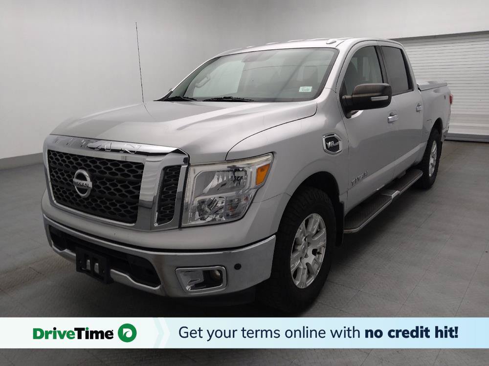 Used 2017 Nissan Titan SV RWD image 1