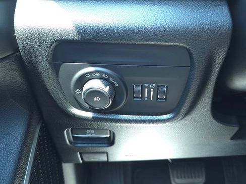 New 2026 Jeep Grand Cherokee L Limited AWD/4WD image 32
